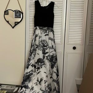 R & M Richards Petite dress